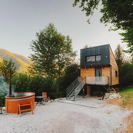 Horizont House